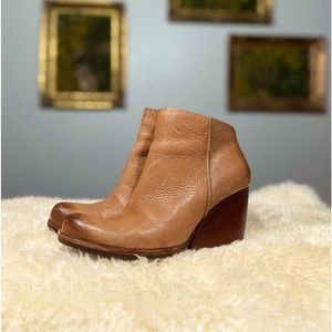 Kork Ease caramel leather wedge booties size 8